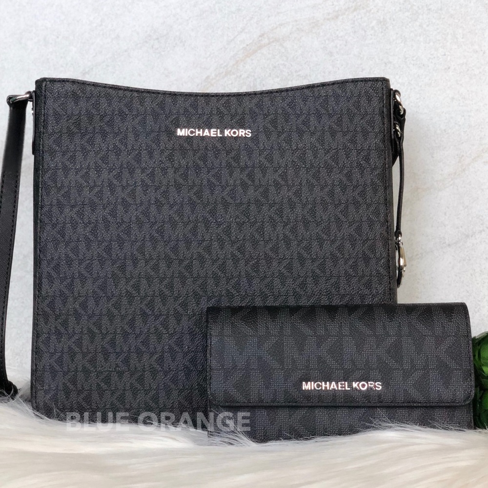 ❌SOLD❌MICHAEL KORS LG CROSSBODY BAG & WALLET - Picture 1 of 7